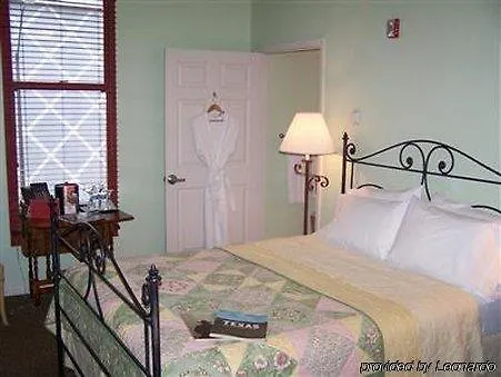 Etta's Place - A Sundance - Bed & Breakfast Fort Worth